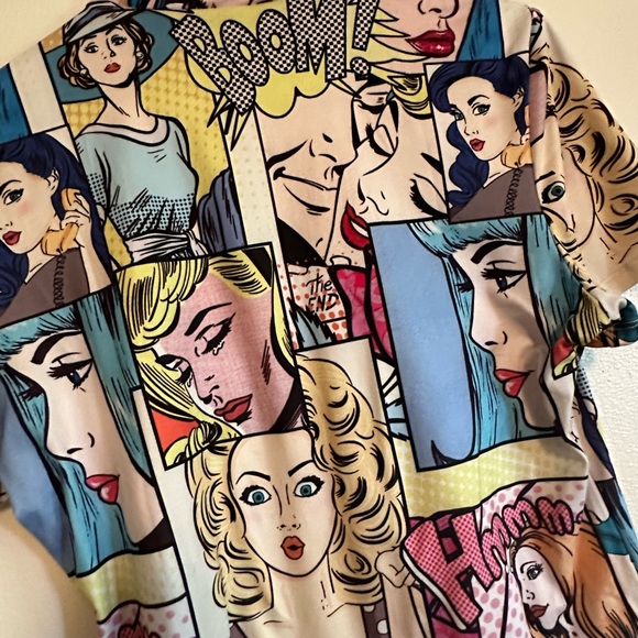 Comic Book Shirt! 💥 - Picture 11 of 11